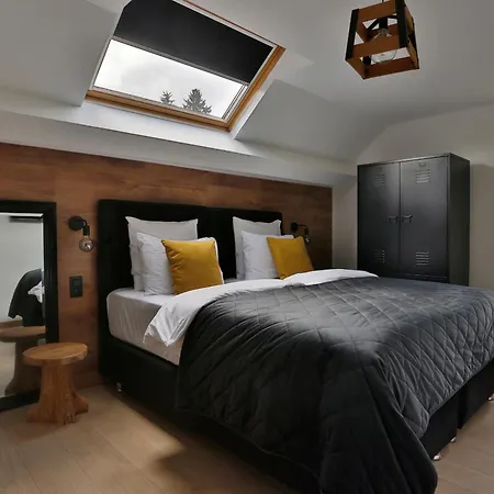 Hotel L'ermitage 3*